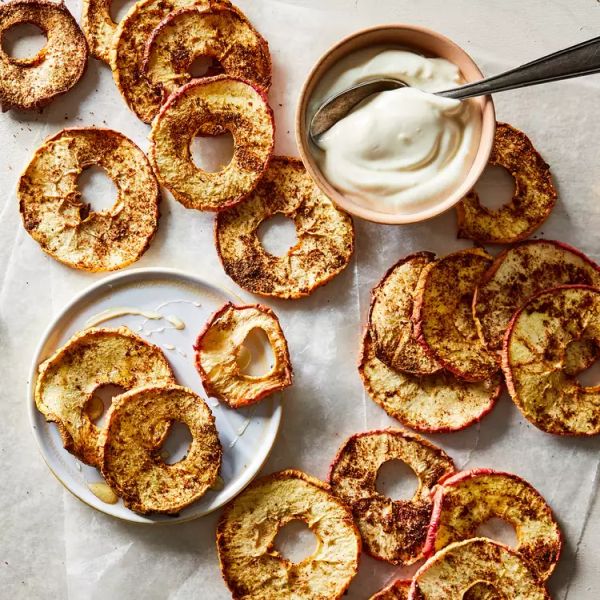 Cinnamon-Ginger Apple Chips