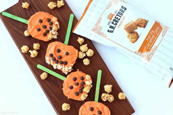 12 Pumpkin Apple Pops