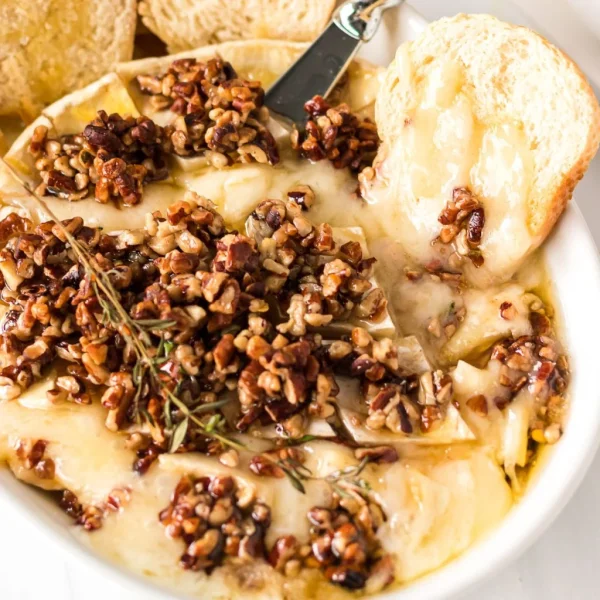 Baked Brie with Pecans