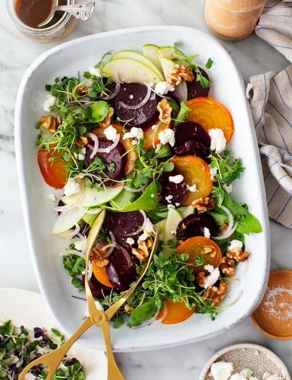 Beet Salad with Goat Cheese and Balsamic