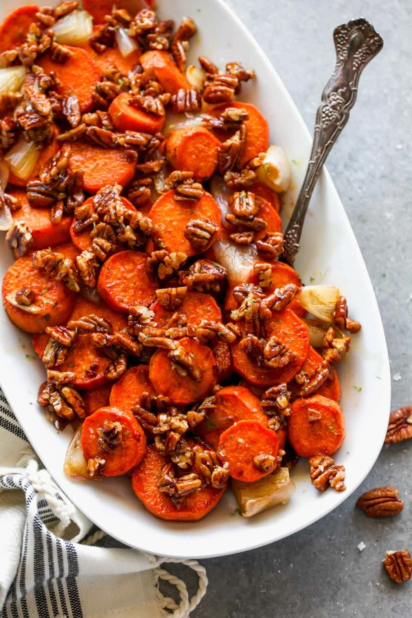 Maple-Pecan Roasted Sweet Potatoes