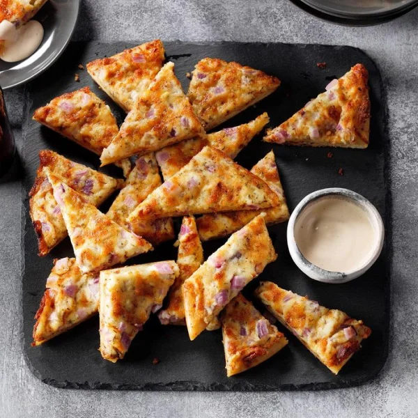 Chicken Garlic Pizza Wedges